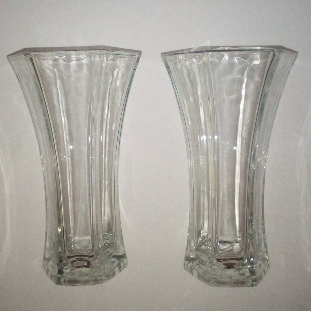 Pair of Crystal Glass Vases:  Thick.  Heavy.  Hexagon.  Excellent Condition - Picture 2 of 5